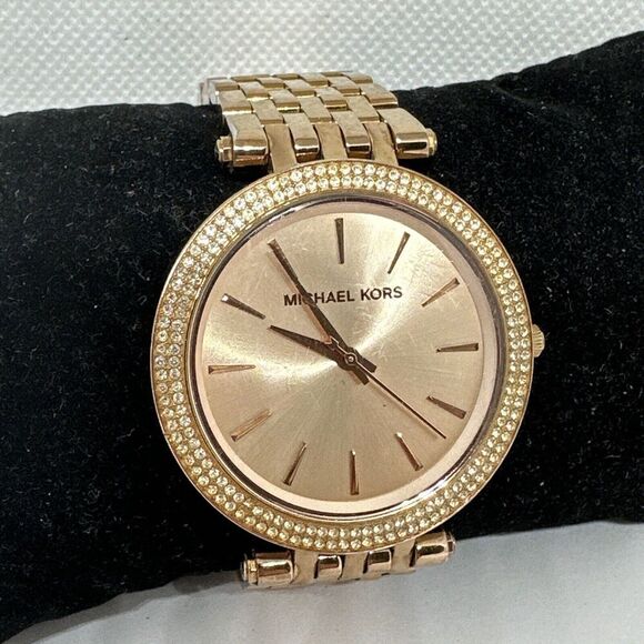 Michael Kors Darci MK3192 Women\'s Rose Gold Analog Dial Quartz Wrist Watch NUL22